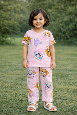 Unisex Kids Pink Outfit – Cute & Comfortable Wear